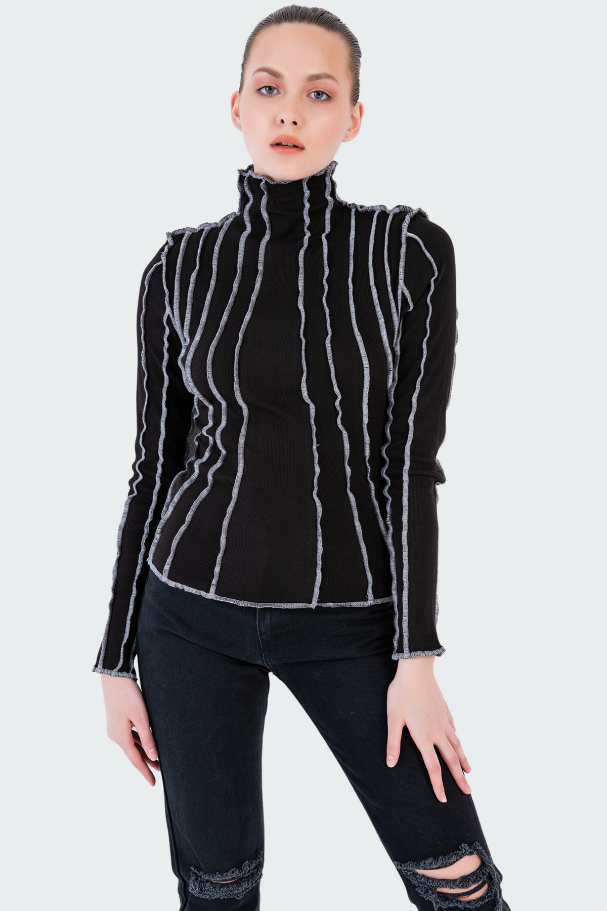 Black contrast-piping mock neck top
